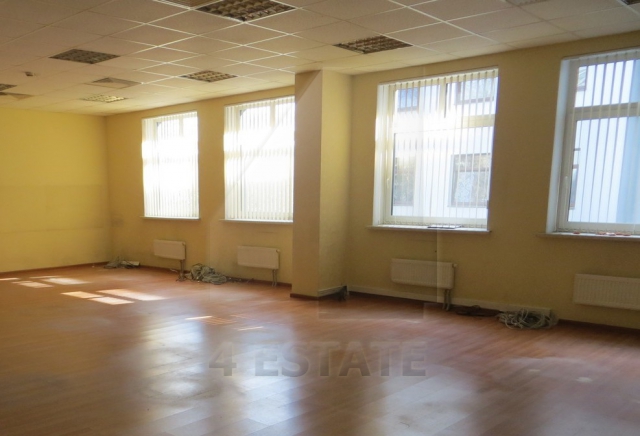 Презентабельные офисы в бизнес центре класса В+, м.Павелецкая.