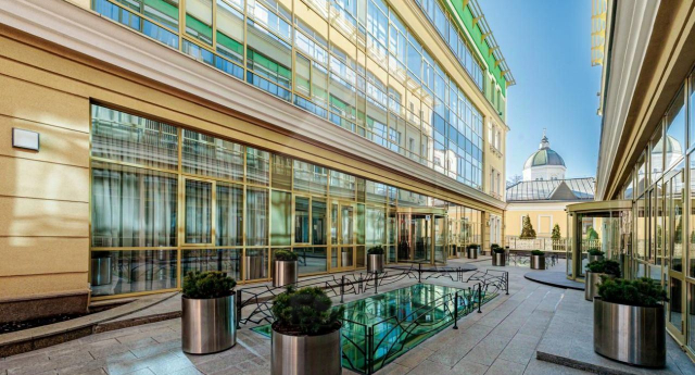 Аренда офисов в бизнес-центре класса А+ "Ивановская горка", м. Китай город.