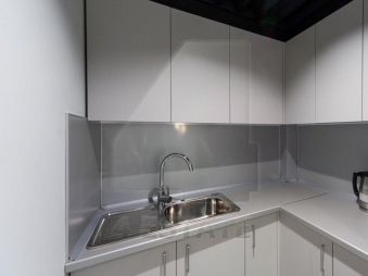 Аренда помещения с отдельным входом, м.Спортивная