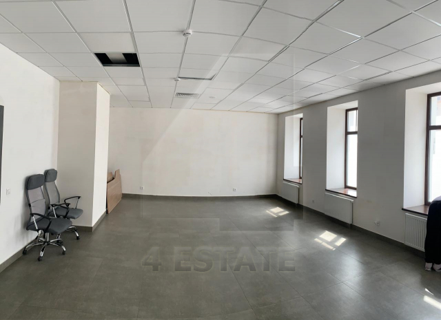 Бизнес-центр «Кустос LOFT».м.Цветной бульвар