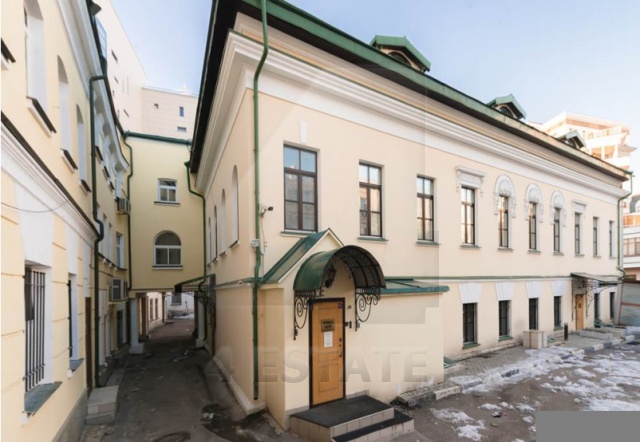 Банковско-офисный комплекс особняков класса В+, м.Театральная.