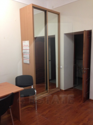 Аренда презентабельного особняка класса В+, м.Чистые пруды.