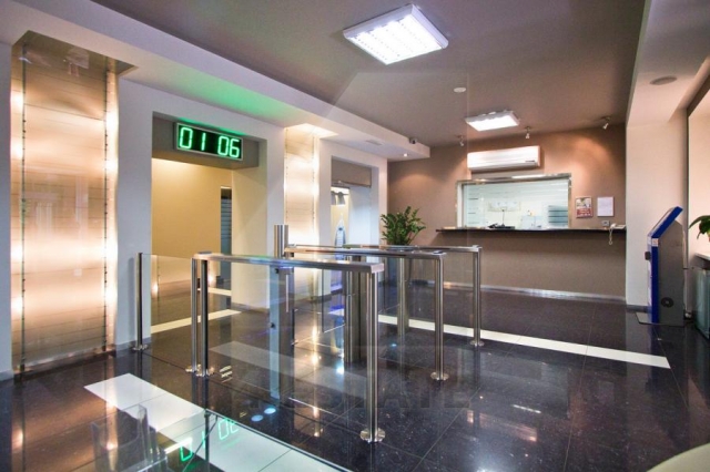 Продажа бизнес центра класса В+, м.Курская.