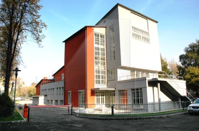 Продажа отреставрированного особняка, м. Киевская.