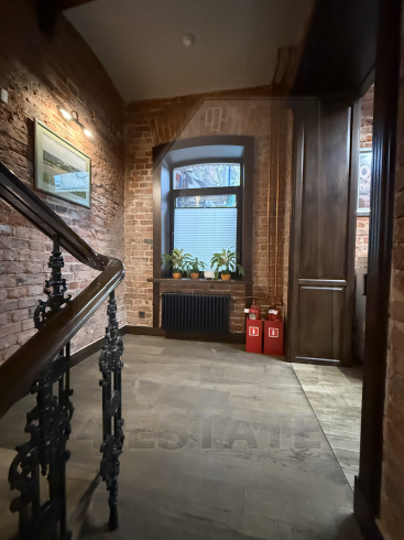 Аренда особняка класса А, в стиле "LOFT", м.Кропоткинская.