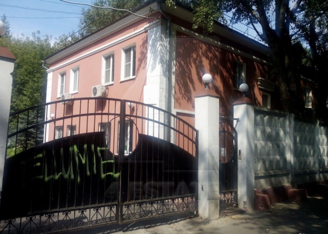 Продажа офисных особняков класса В, м.Академическая.