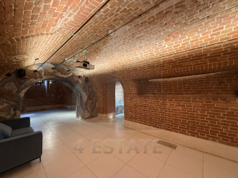 Аренда презентабельного особняка класса А, м.Бауманская.