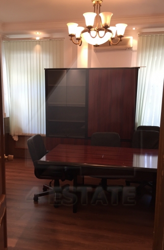 Продажа презентабельного особняка в ЦАО, м.Цветной б-р.