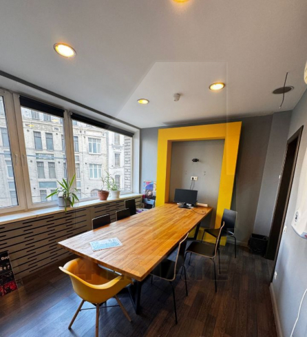 Деловой центр класса В+, м.Белорусская.