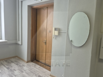 Офисное здание классса В, м. Улица 1905 г.