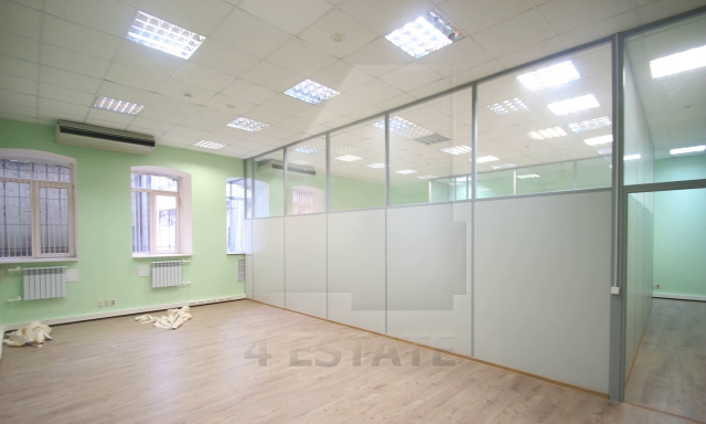 Аренда в офисном здание, м.Красные ворота.