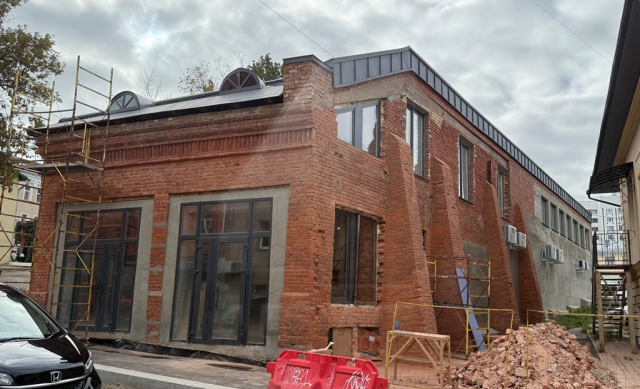 Помещение с отдельным входом, м.Римская.