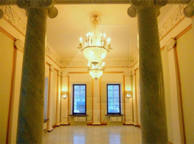 Продажа офисного комплекса класса "А" м. Маяковская.