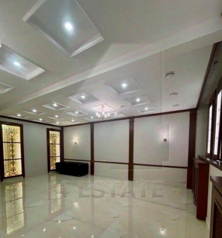 АРЕНДА ПОМЕЩЕНИЯ В ЖИЛОМ ДОМЕ, М.кРОПОТКИНСКАЯ