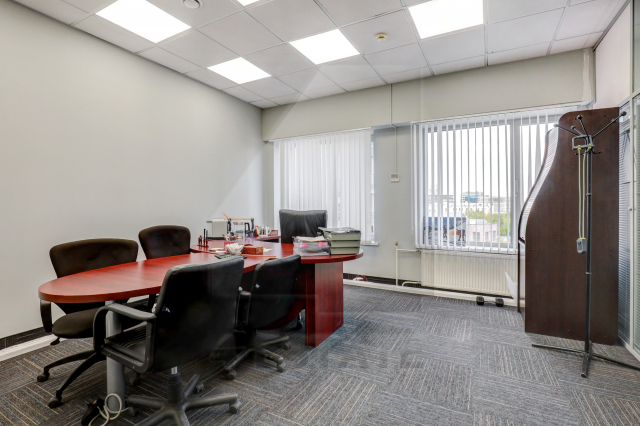 Продажа офисов в бизнес центре класса В+ "Полларс", м. Павелецкая.