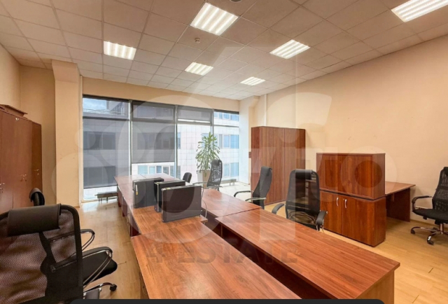 Бизнес-центр класса А «Black and White», м.Павелецкая.