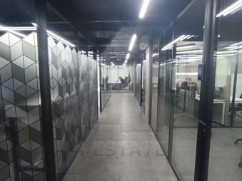 Аренда в бизнес центре класса В+, м.Новослободская.