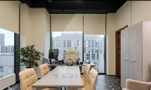 Бизнес-центр "Парк Легенд", м.Автозаводская.