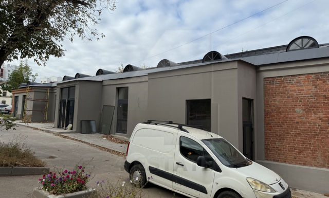 Помещение с отдельным входом, м.Римская.