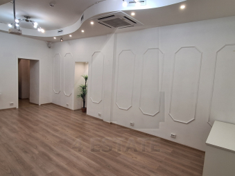 Аренда торгового помещения, м.Цветной б-р.