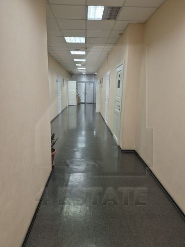 Аренда офисов в бизнес центр класса В+, м.Бауманская.