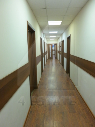 Офисное здание в аренду, м.Рижская.