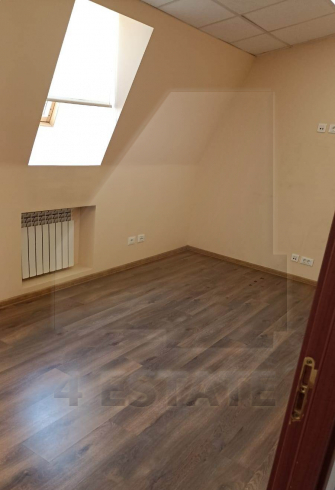 Аренда офисных помещений в особняке класса В+, м.Курская.