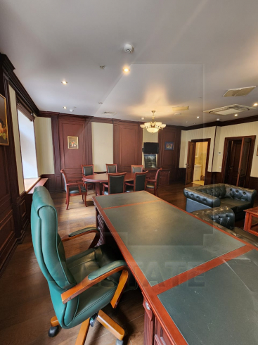 Представительский офис с мебелью в особняке класса А, м.Арбатская.