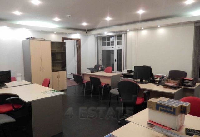 Аренда офиса с отдельным входом м. Третьяковская.