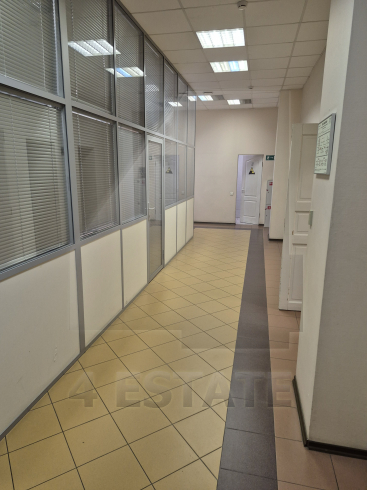 Аренда офисов в бизнес центр класса В+, м.Бауманская.