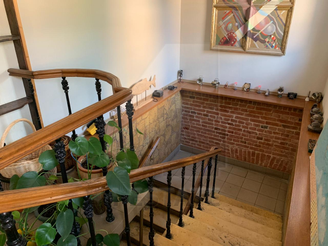 Продажа особняка класса В+, м.Цветной б-р.