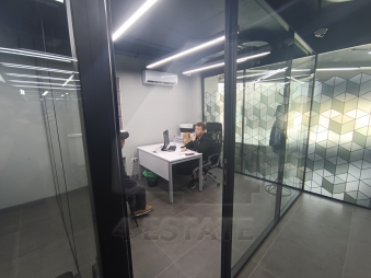 Аренда в бизнес центре класса В+, м.Новослободская.