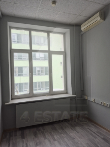 Офисное здание классса В, м. Улица 1905 г.