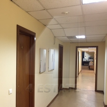 Аренда помещения свободного назначения, м.Баррикадная.