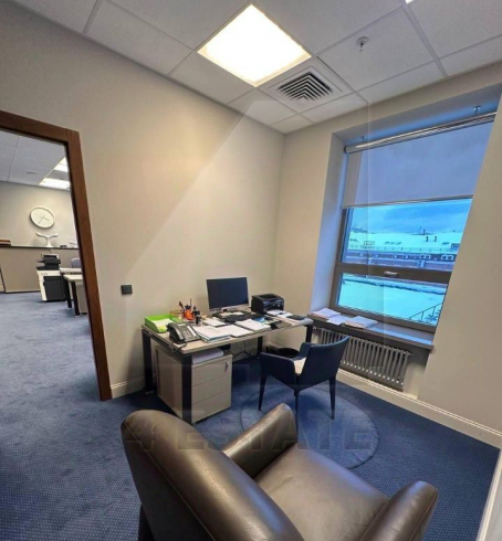 Аренда VIP офисов в бизнес центре класса А, м.Спортивная.