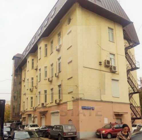 Аренда офисного и банковского помещения в особняке, м.Полянка.