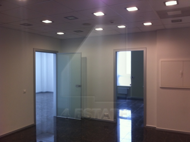 Продажа офисов в Б.Ц."Саввинский", м.Фрунзенская.