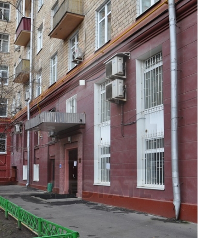 Предлагается в аренду офис с отдельным входом м. Фрунзенская.