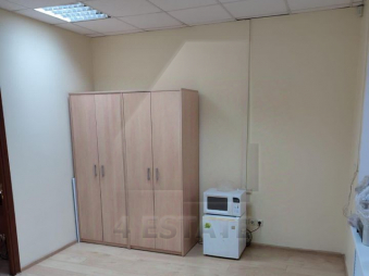 Офисное помещение с отд. входом, м.Цветной б-р.