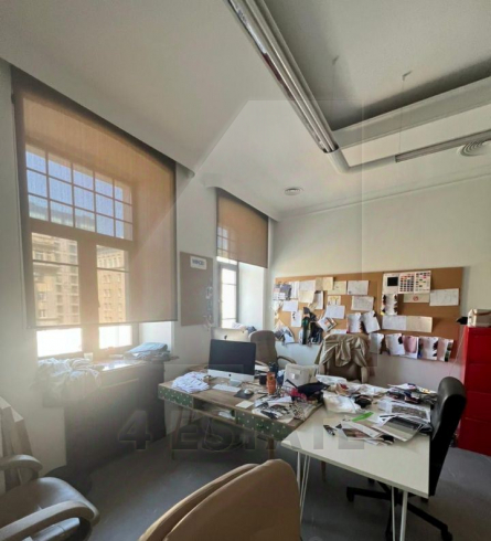 Бизнес-центр "Дом Булгакова", м.Маяковская.