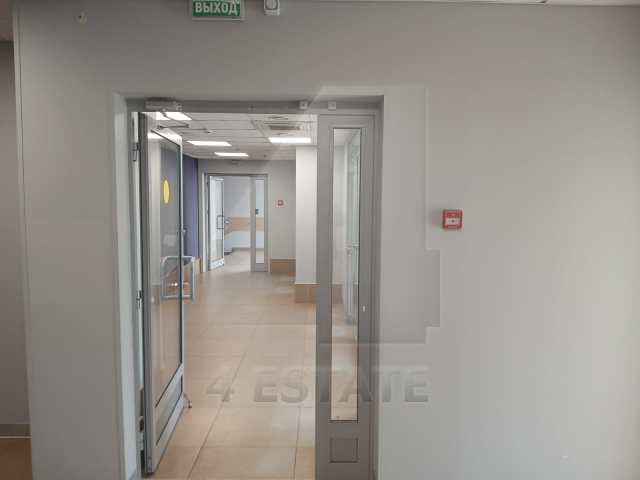 Офисное помещение в аренду, м.Ботанический сад.
