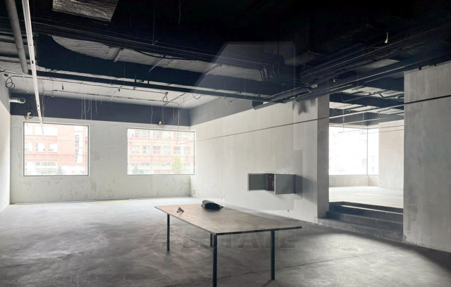 Аренда торговых помещений в элитном ЖК "RED 7", м.Красные ворота.