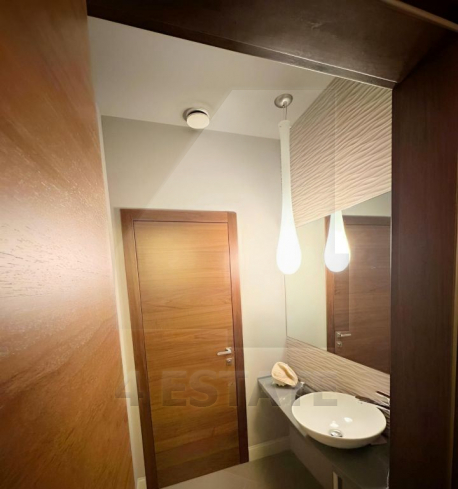 Аренда VIP офисов в бизнес центре класса А, м.Спортивная.