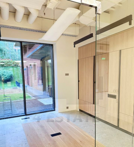 Помещения с отдельным входом в ЖК "Садовые кварталы", м.Фрунзенская.