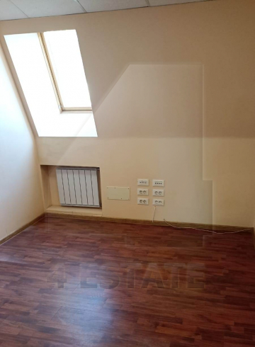 Аренда офисных помещений в особняке класса В+, м.Курская.