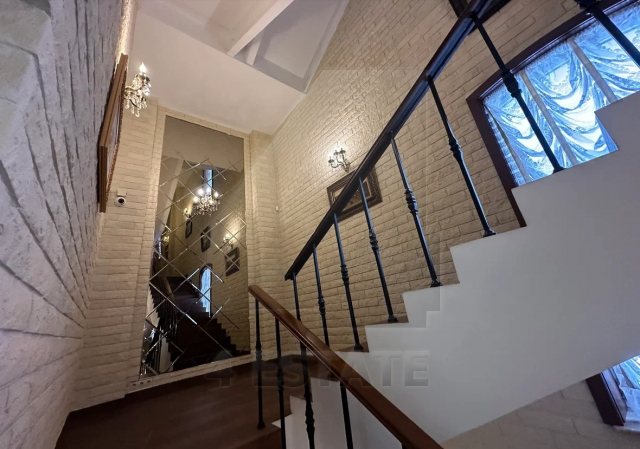 Презентабельный особняк класса А, м.Бауманская