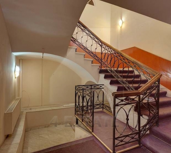 Продажа банковского особняка, м.Парк культуры.