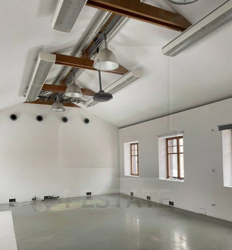 Аренда особняка класса В+, с территорией, м.Таганская.