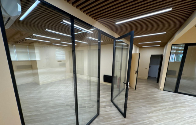 Аренда представительского офиса в элитном ЖК с отдельным входом, м.Цветной б-р.