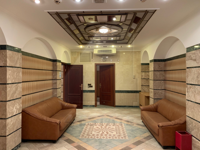 Продажа презентабельного особняка А класса, м.Чистые Пруды.